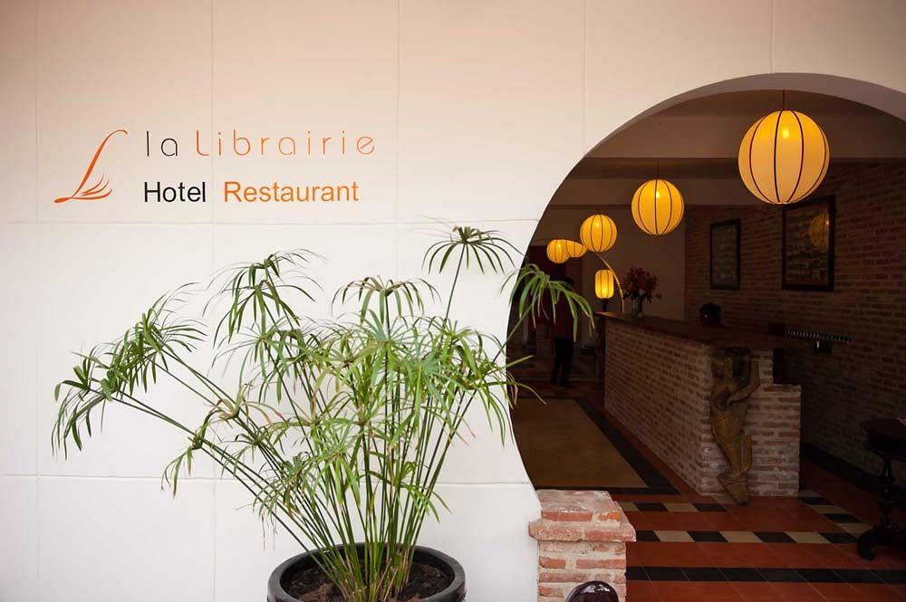 Villa Silk Road Hotel พนมเปญ ภายนอก รูปภาพ