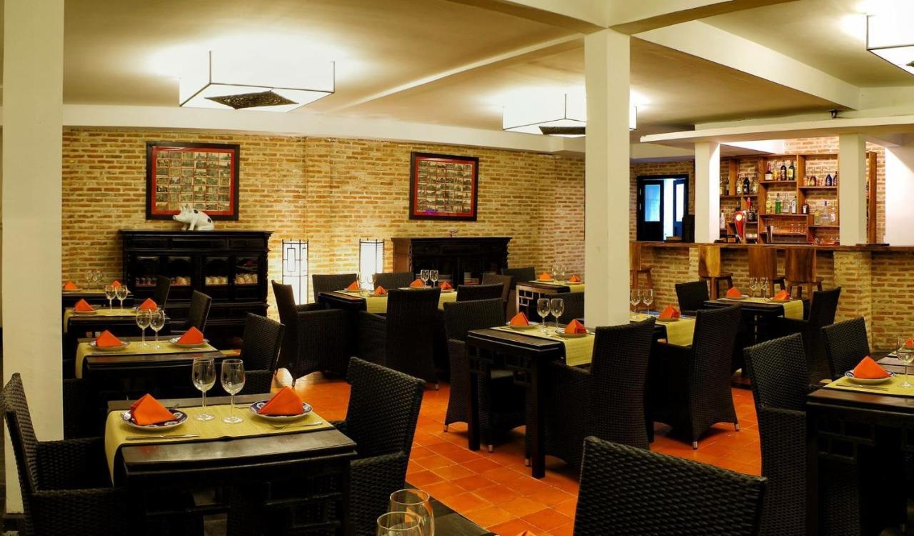 Villa Silk Road Hotel พนมเปญ ภายนอก รูปภาพ